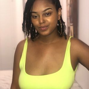 Meet your Posher, Amber